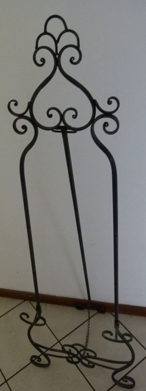 Easel Stand
